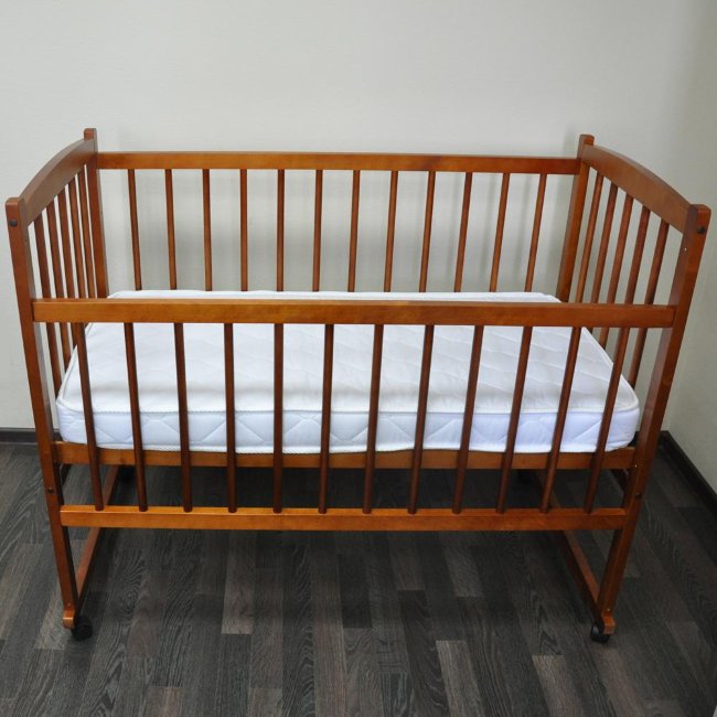 Детская кроватка колесо-качалка "Беби-1", итальянский орех Детская кроватка колесо-качалка "Беби-1", итальянский орех